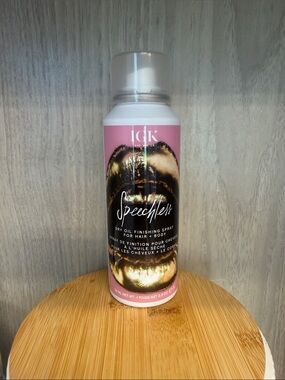 IGK Speechless Dry Oil Finishing Spray - Pink